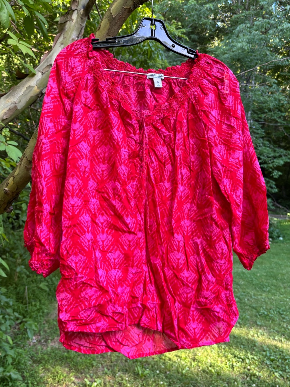 Old Navy Fuchsia Top